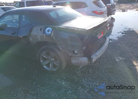 2020 Dodge Challenger Sxt z USA, uszkodzony, nr VIN 2C3CDZAG7LH203330